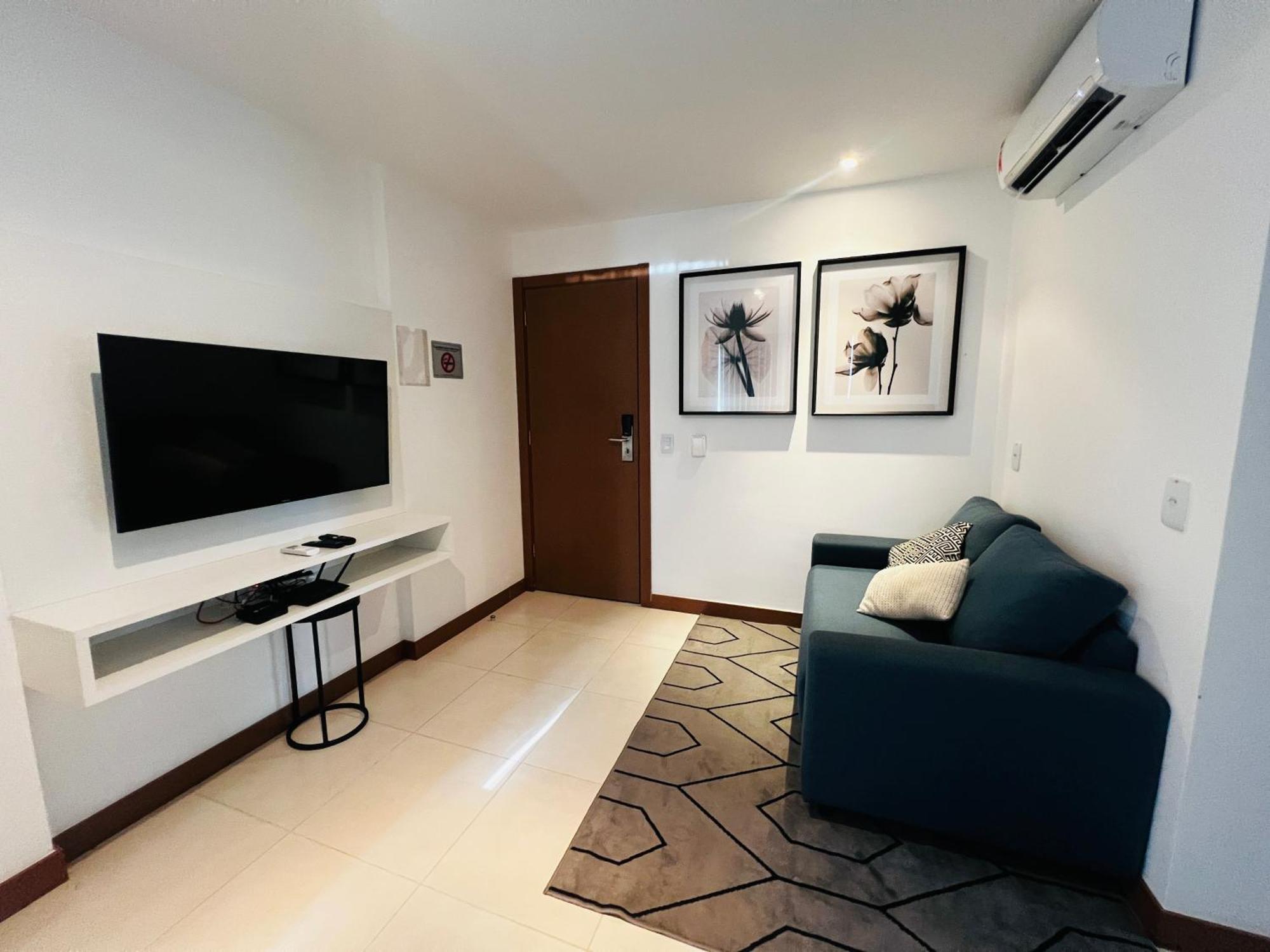 Hotel Flat Particular No Athos Bulcao 4*